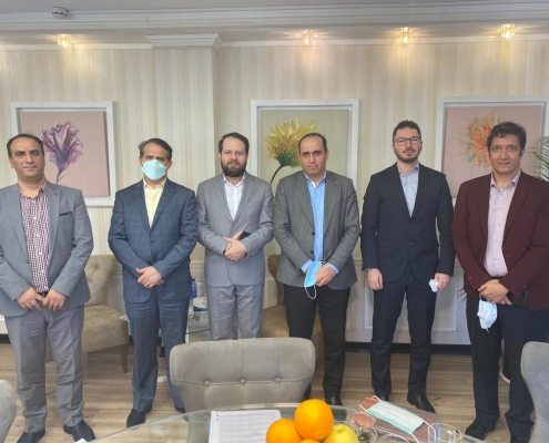 جلسه مدیران فروشگاه زنجیره ای رفاه و شرکت رهام روشا
